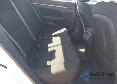 2018 Hyundai Elantra Sel из США, поврежденный, VIN 5NPD84LF4JH267020